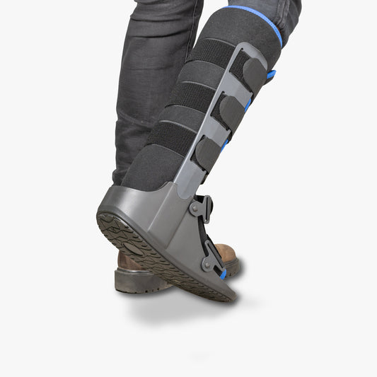 Bota Ortopédica Larga (-$8.100)